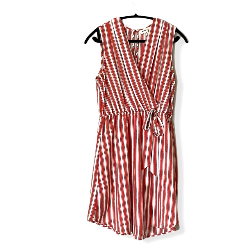 Monteau V-Neck Striped Dress